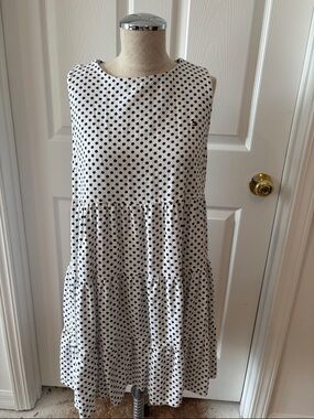 Tommy Hilfiger size S/P adorable sleeveless dress .